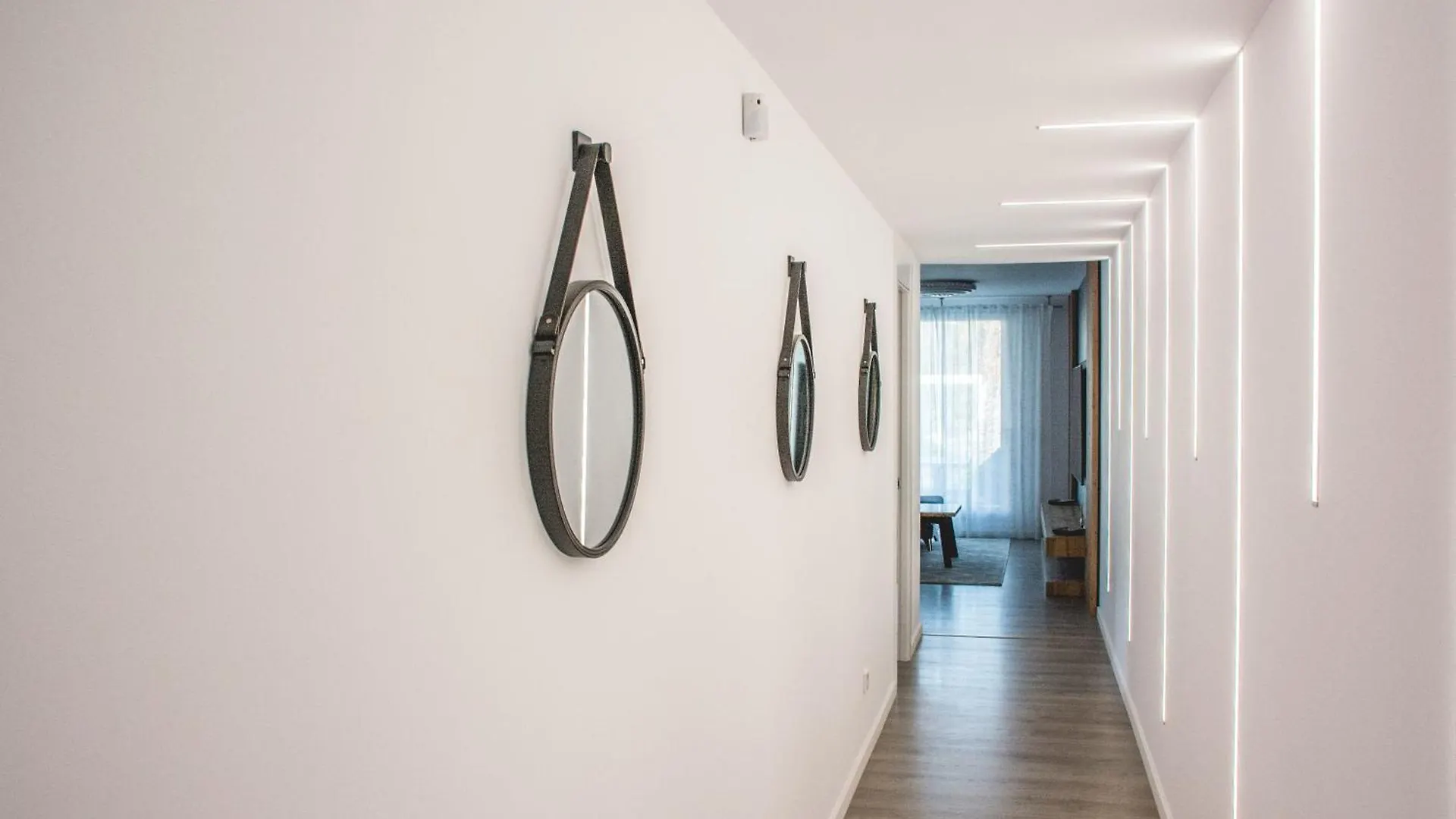 Casa Estepona - Apartamento Con Un Toque Artistico