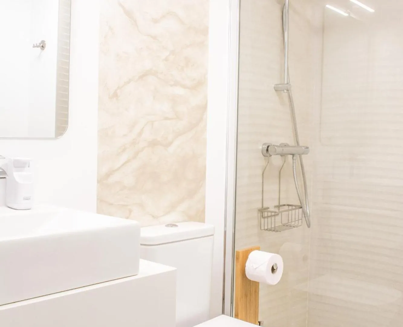 Casa Estepona - Apartamento Con Un Toque Artistico 0*,